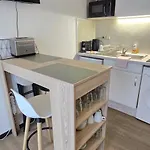 Chez Camille Cosy, Parking Gratuit Terrasse Apartmán
