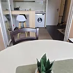 아파트 Chez Camille Cosy, Parking Gratuit Terrasse 루르드